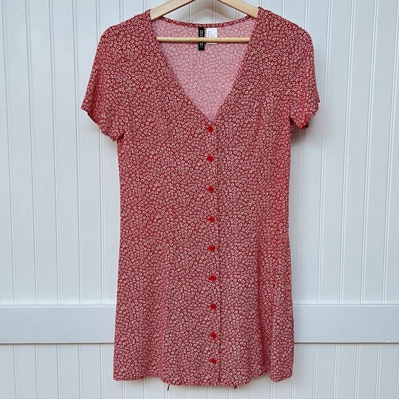 Divided H&M Ditsy Floral Red White Tie Back Shift Dress Button Down Small - Picture 2 of 10